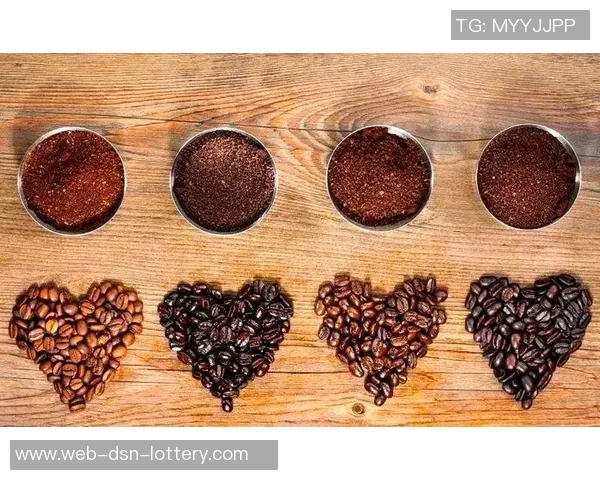 足球动作教学视频全方位解析助你提升球技与比赛表现的必备指南